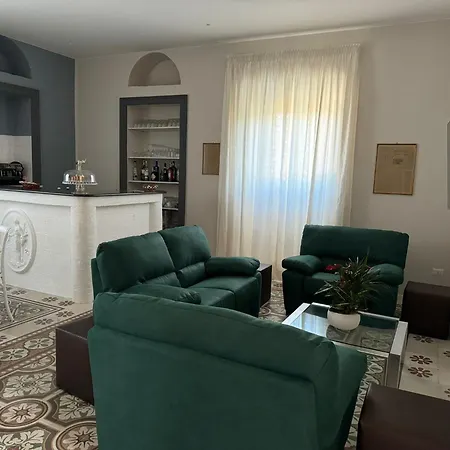 Tenuta Lo Cuoccio *